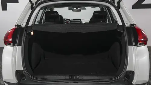 Peugeot 2008 1.6 Feline 2021