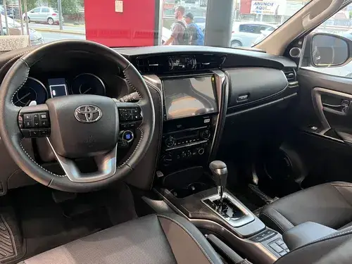 Toyota SW4 2.8 Srx 204Cv 4X4 7As At 2026