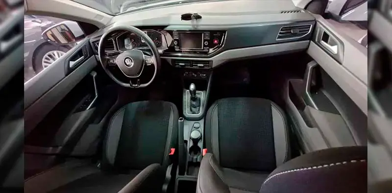 Volkswagen virtus VIRTUS 1,6 COMFORTLINE AT 2020