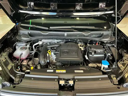 Volkswagen Tera 1.0T 170 Tsi High At 2026