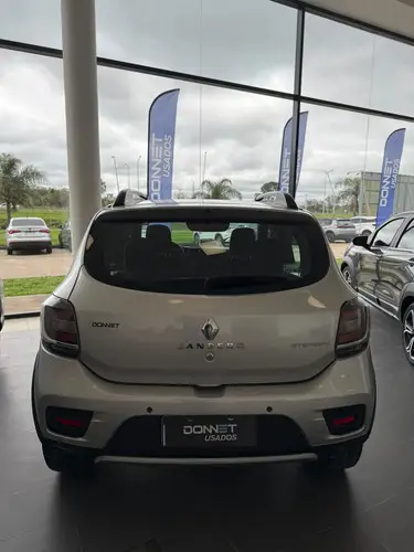 Renault Sandero Stepway 1.6 Privilege 105cv 2018