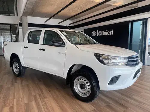 Toyota Hilux Pick-Up 2.4 Cd Dx 150Cv 4X4 At 2026