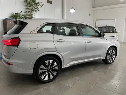 E5 plus 1.5 Phev 2026