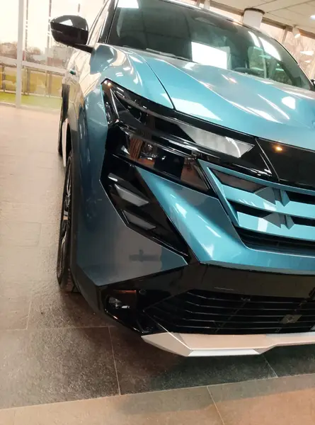 Renault BOREAL ICONIC 2026