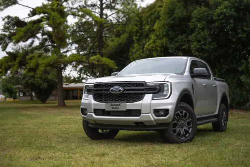 Ford Ranger 2.0T Cd Black 4X2 At 2026