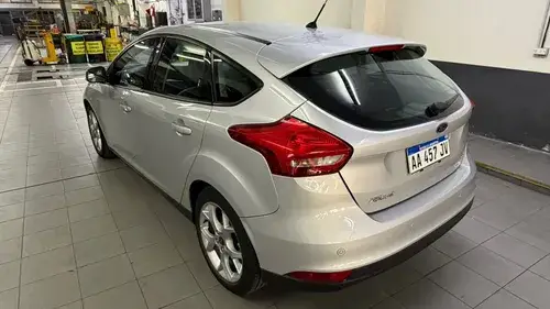 Ford Focus III 2.0 Se Plus At6 2016