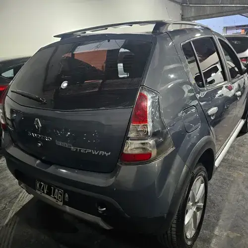 Renault Sandero Stepway 1.6 Dynamique 105cv 2012