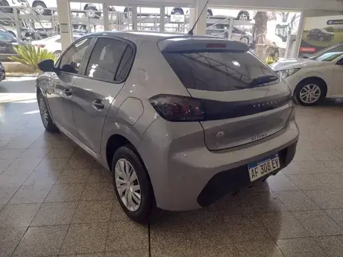 Peugeot 208 1.2 Like L20 2022