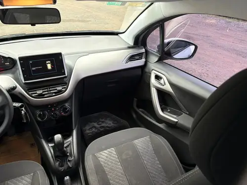 Peugeot 208 ALLURE 1.6 2018