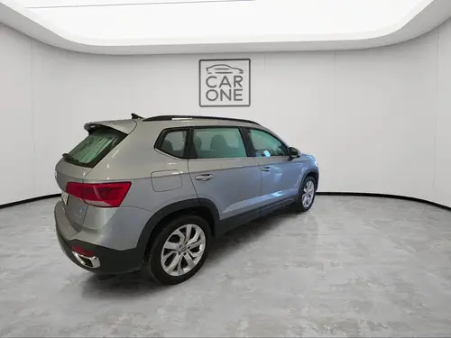 Volkswagen Taos 1.4 250 TSI COMFORTLINE TIPTRONIC L24 2024