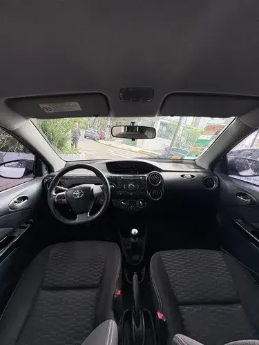 Toyota Etios Cross 1.5 Mt 2014