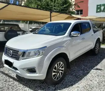 Nissan Frontier 2.3 Xe Cd 4x4 Mt 2021