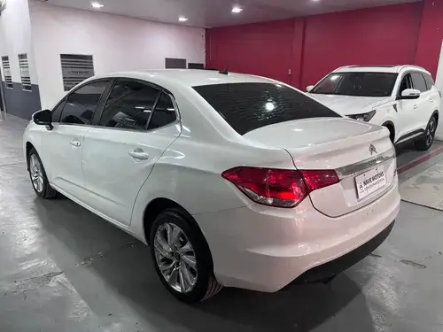 Citroën C4 Lounge 1.6 Tendence Hdi 115cv 2015