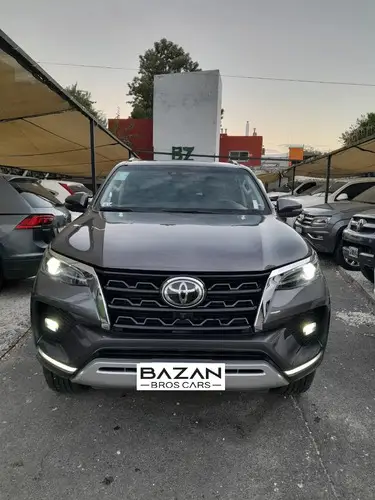 Toyota SW4 2.8 Srx 177cv 4x4 7as At 2022
