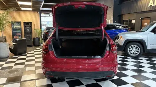 Citroën C4 Lounge 1.6 Thp 165 At6 Shine 2018