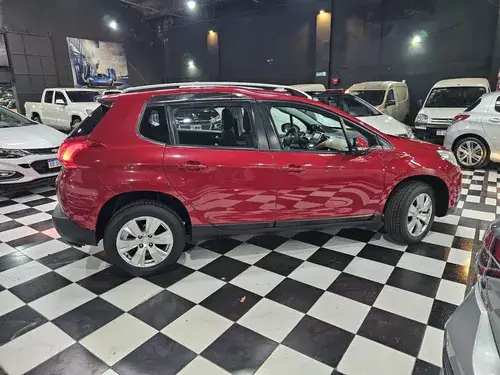 Peugeot 2008 1.6 Allure 2017