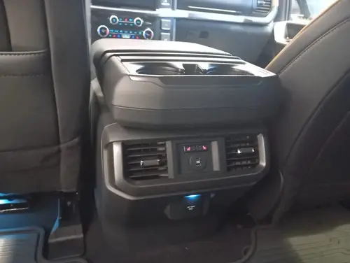 Ford F-150 5.0L V8 Tremor 4X4 At 2025