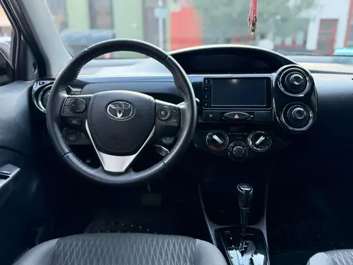 Toyota Etios 1.5 Xls Pack At 2023