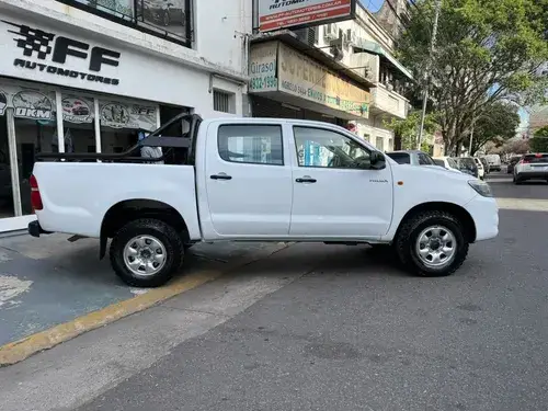 Toyota Hilux Pick-Up 2.5 Cd Dx Pack 120cv 4x4 2014