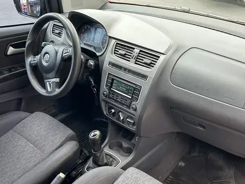 Volkswagen Suran 1.6 Comfortline 101cv 2014