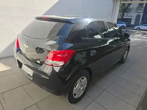 Chevrolet Onix 1.4 Joy Ls 98cv 2016
