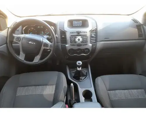 Ford Ranger 3.2 Cd 4x2 Xlt Tdci 200cv 2015