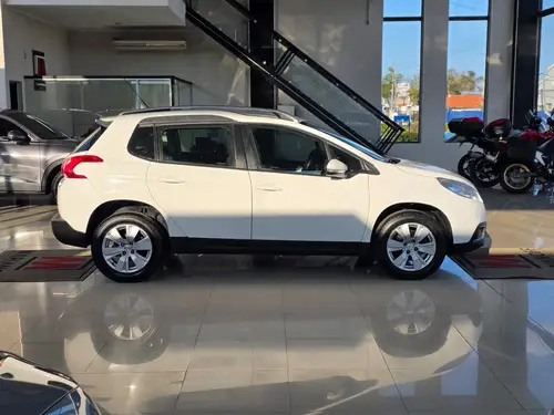 Peugeot 2008 1.6 Feline Tip am20 2022