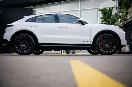 Porsche Cayenne coupé Cayenne GTS Coupé 2026
