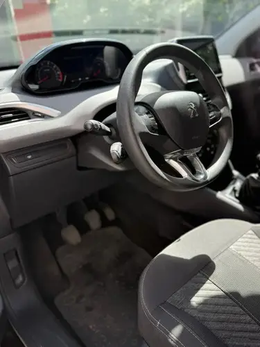 Peugeot 208 1.6 Allure 2018