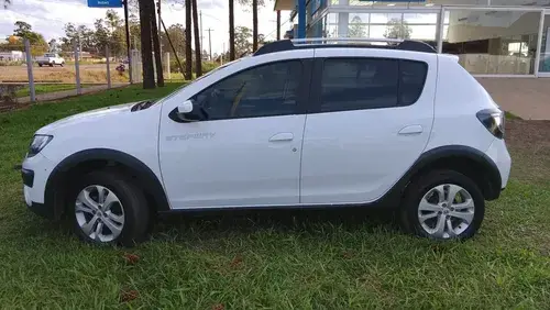 Renault Sandero Stepway 1.6 Dynamique 105cv 2017
