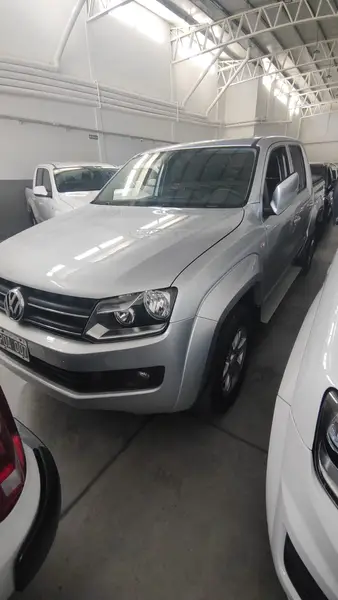 Volkswagen AMAROK AMAROK 2,0TD 4X2 DC TRENDLINE 180 HP AUTOMATICA 2016