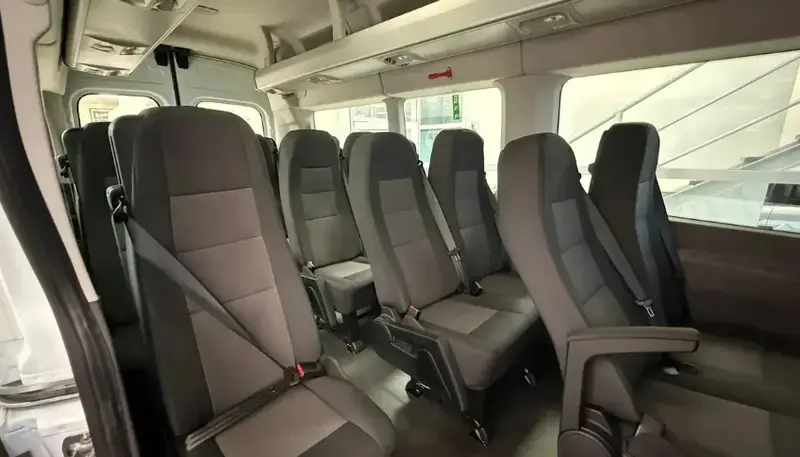 Ford TRANSIT MINI BUS AT 17+1 2026