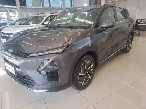 Chevrolet Captiva phev 1.5 Phev Premier 2025
