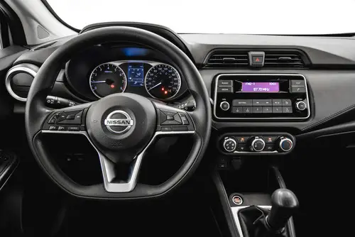 Nissan Versa 1.6 Sense 2025