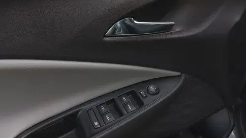 Chevrolet Onix plus 1.0 Turbo Premier At 2025