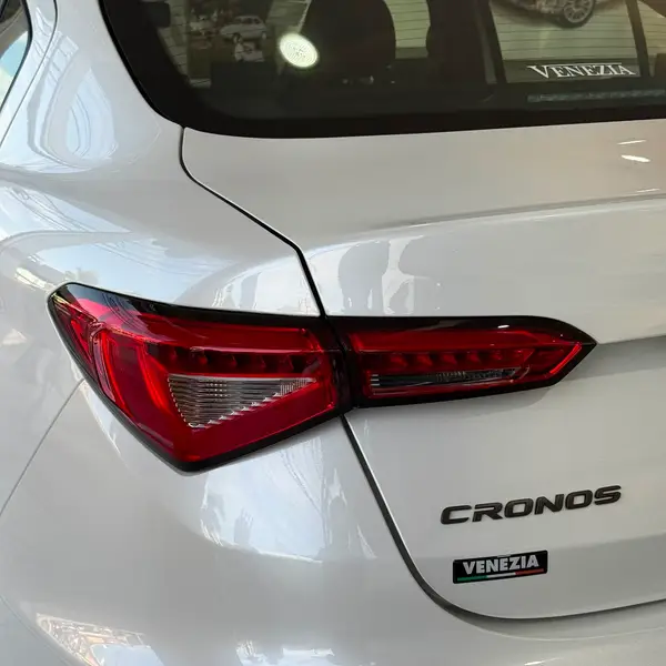 Fiat CRONOS DRIVE 2026