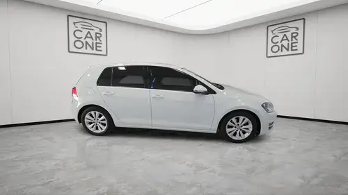 Volkswagen Golf 1.4 VII TSI BLUEMOTION TECH COMFORTLINE L15 2017
