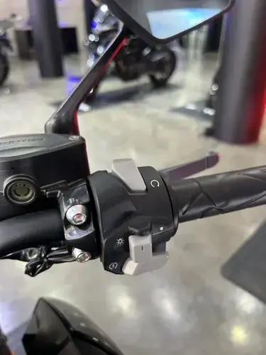 ZT 200 T2 Naked 2026