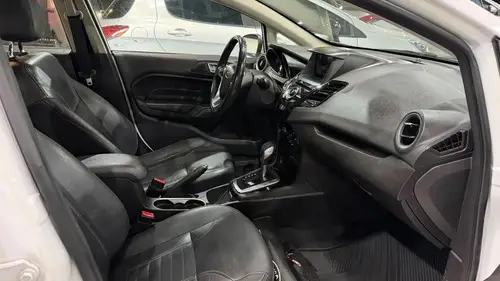 Ford Fiesta Kinetic 1.6 Titanium Powershift 120cv 2017