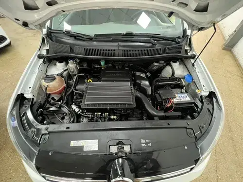 Volkswagen Suran 1.6 Imotion Highline 2015
