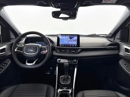 Fiat FASTBACK 1.3 T GSE AT6 L24 2025