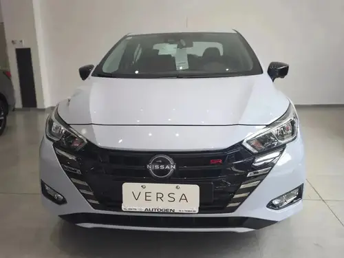 Nissan Versa 1.6 Sr Cvt 2026