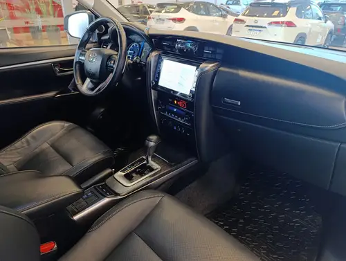 Toyota SW4 2.8 Srx 204Cv 4X4 7As At 2021