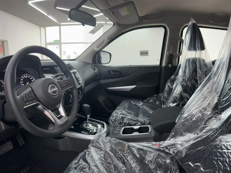 Nissan Frontier NUEVA XGEAR 4X4 AT 2024