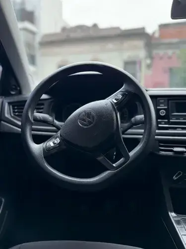 Volkswagen Polo 1.6 Msi Track 2023