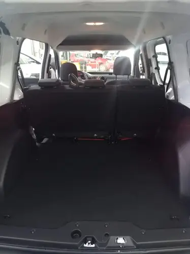 Renault Kangoo Ii Express 1.6 Sce Confort 5A 2026