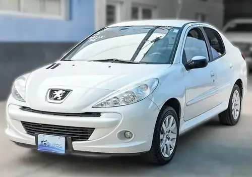 Peugeot 207 1.4 Sedan Allure 75cv 2014
