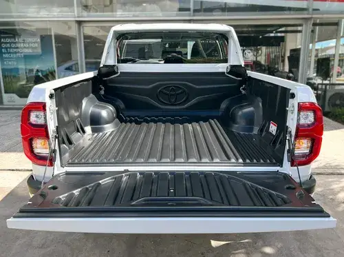 Toyota Hilux Pick-Up 2.8 Cd Srx 204Cv 4X4 At 2026