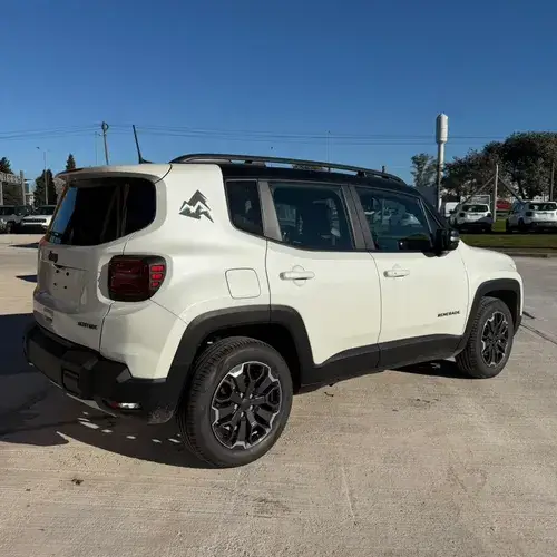 Jeep Renegade 1.3T Night Eagle At6 Fwd 2026