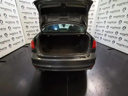 Volkswagen Vento 2.0 T SI GLI NAV L16 2017